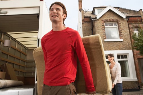 Residential moving access challenges in Shepherds Bush